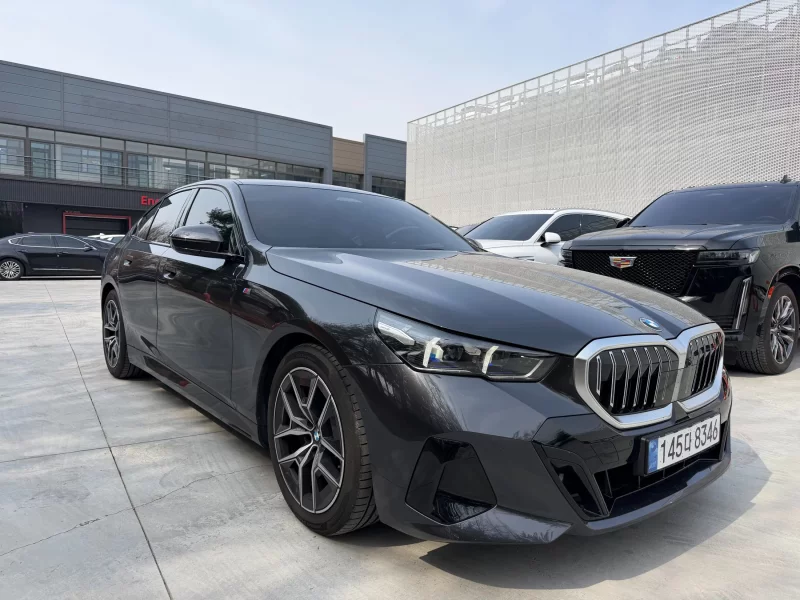 BMW 5-Series