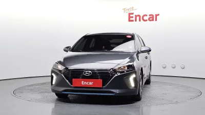 Hyundai Ioniq