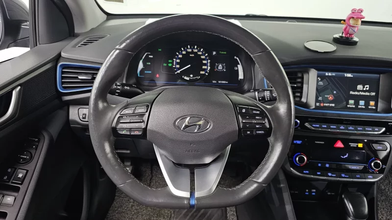 Hyundai Ioniq