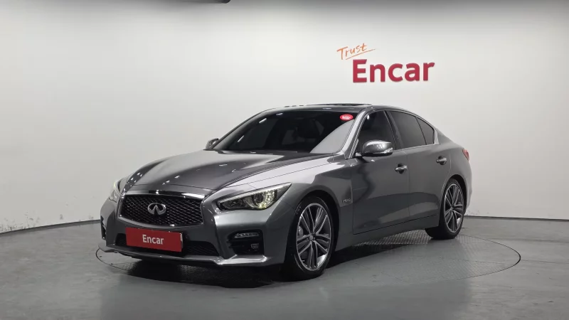 Infiniti Q50