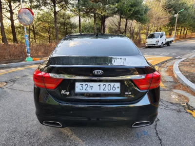 Kia K9