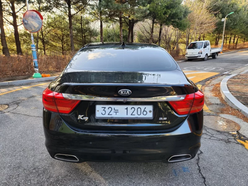 Kia K9