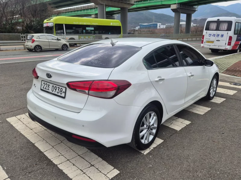 Kia K3