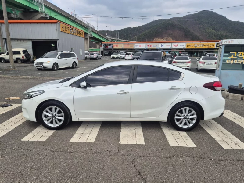 Kia K3