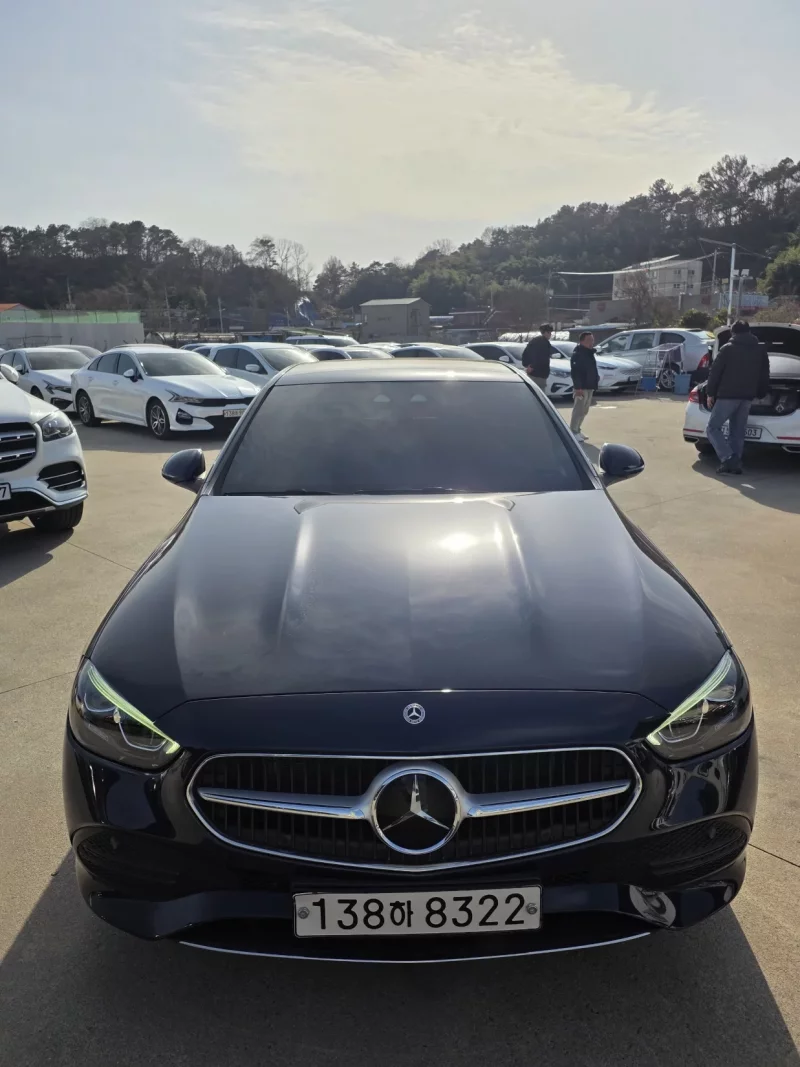 Mercedes-Benz C-Class