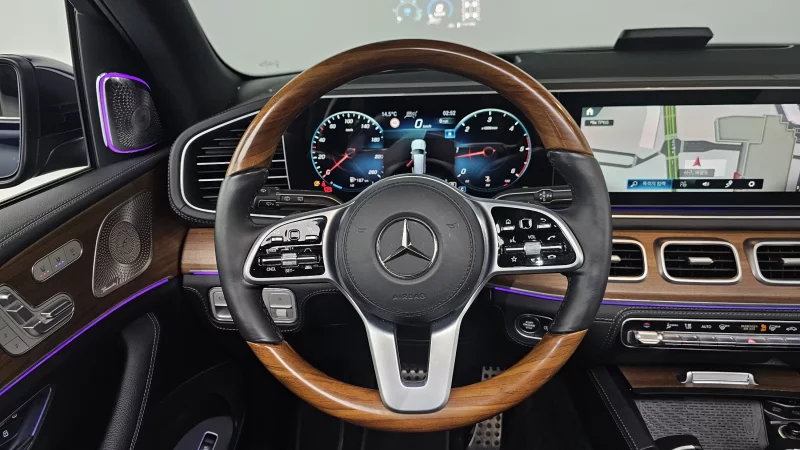 Mercedes-Benz GLS-Class