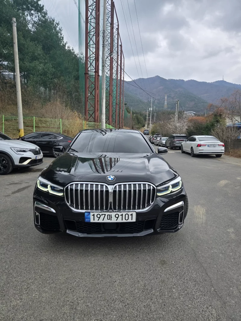 BMW 7-Series