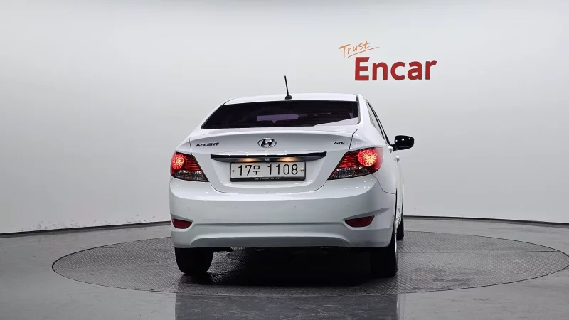 Hyundai Accent