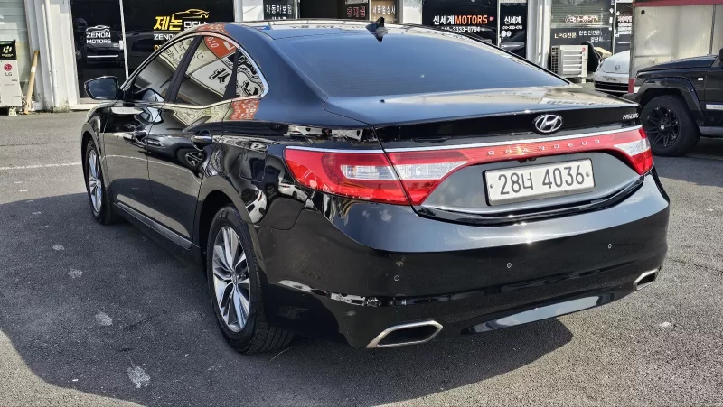 Hyundai Grandeur