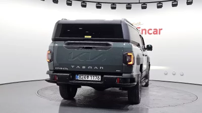 Kia Tasman