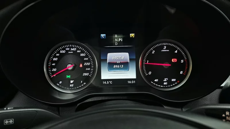 Mercedes-Benz C-Class