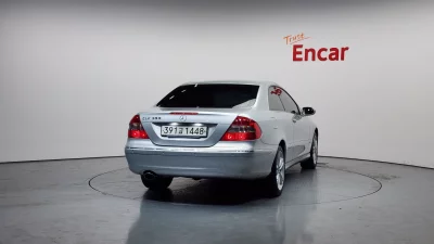 Mercedes-Benz CLK-Class