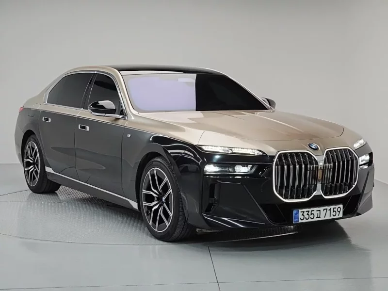 BMW 7-Series