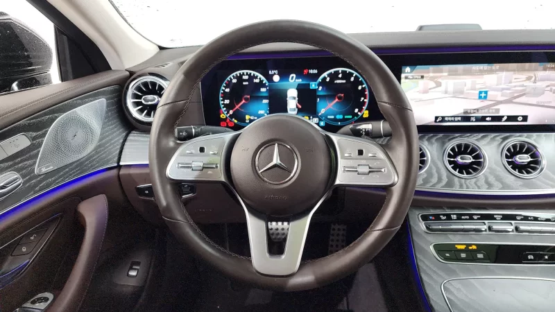 Mercedes-Benz CLS-Class