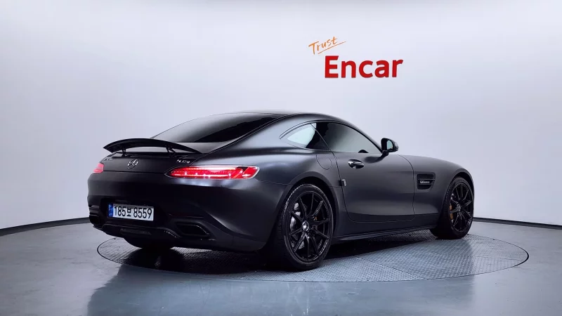 Mercedes-Benz AMG GT