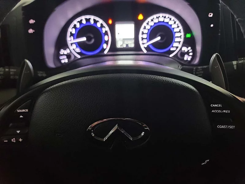Infiniti G25