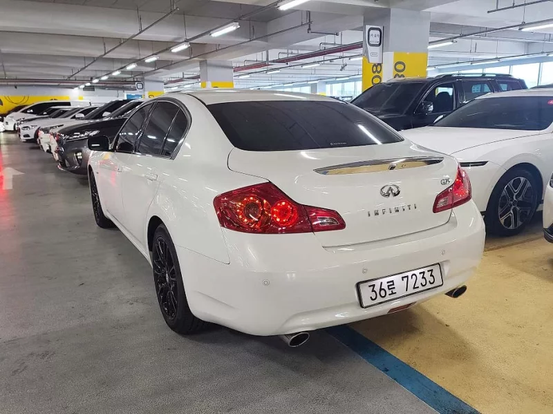 Infiniti G25