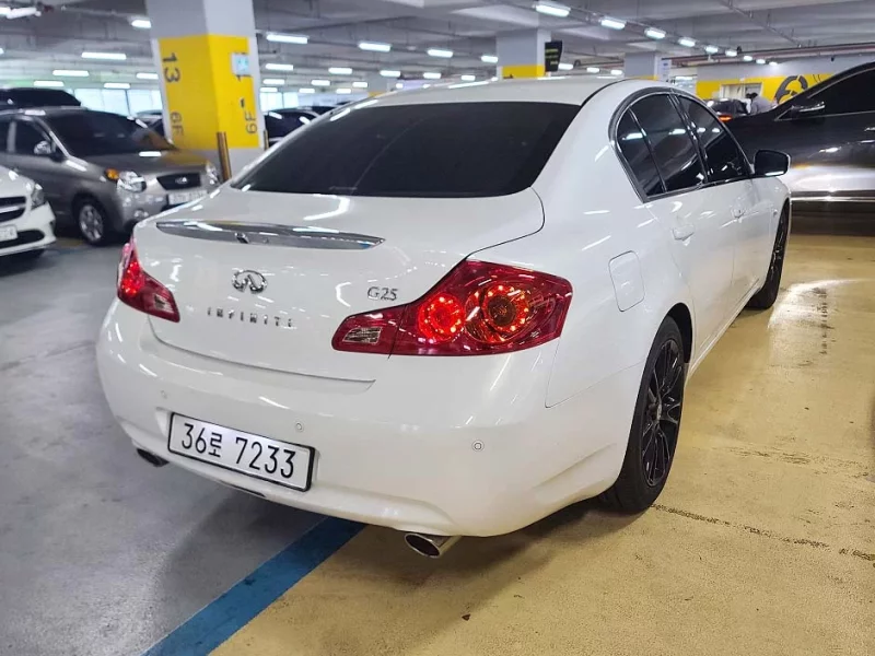 Infiniti G25