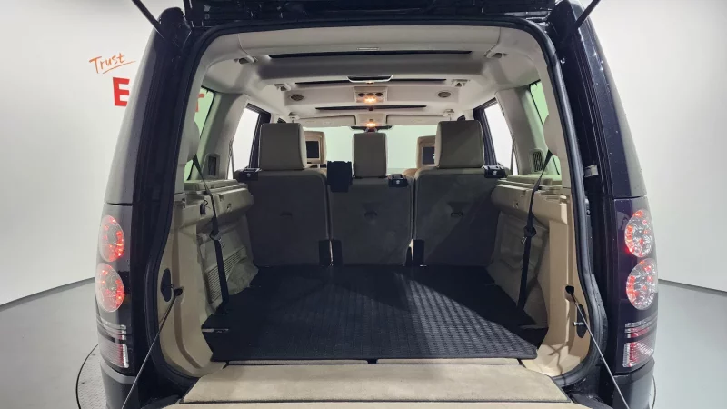 Land Rover DISCOVERY