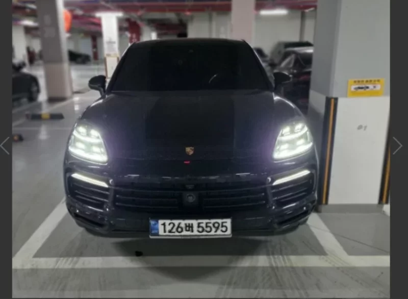 Porsche CAYENNE
