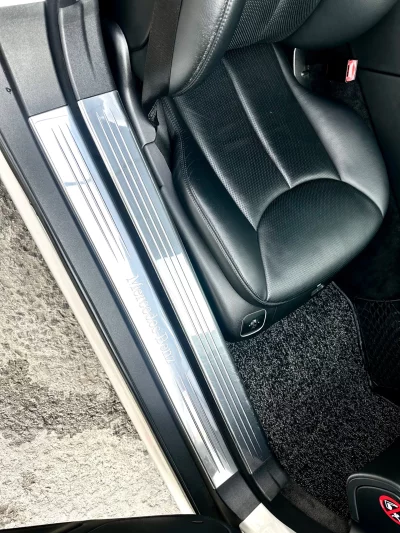 Mercedes-Benz SL-Class