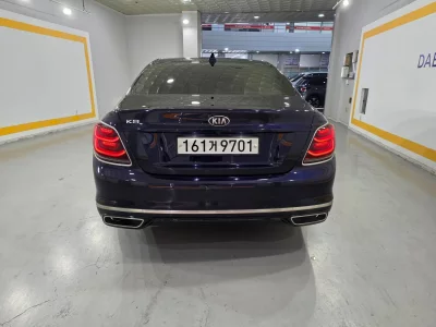 Kia K9