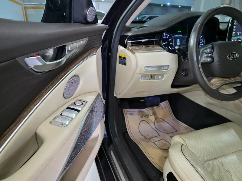 Kia K9