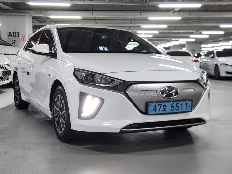 Hyundai Ioniq
