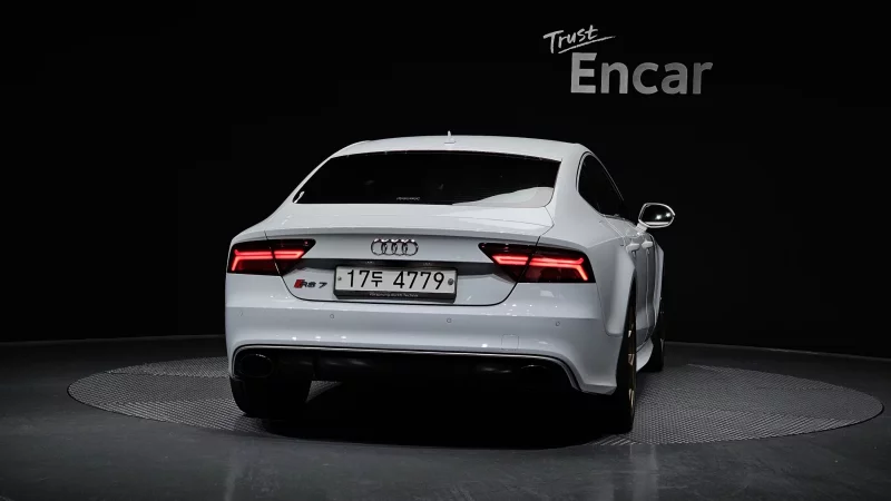 Audi RS7