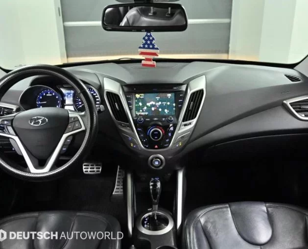 Hyundai Veloster