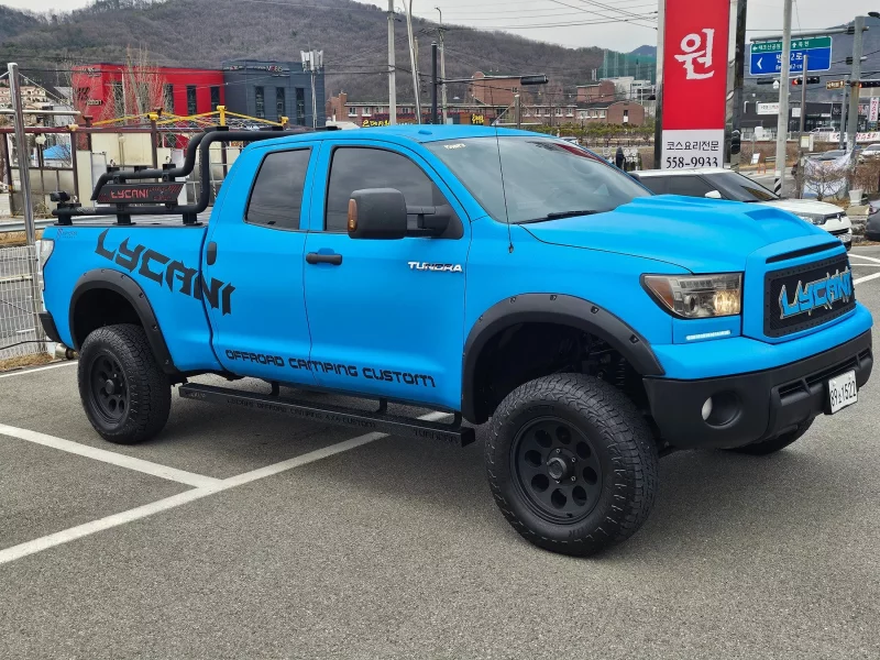 Toyota TUNDRA