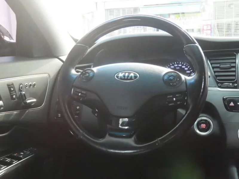 Kia K9