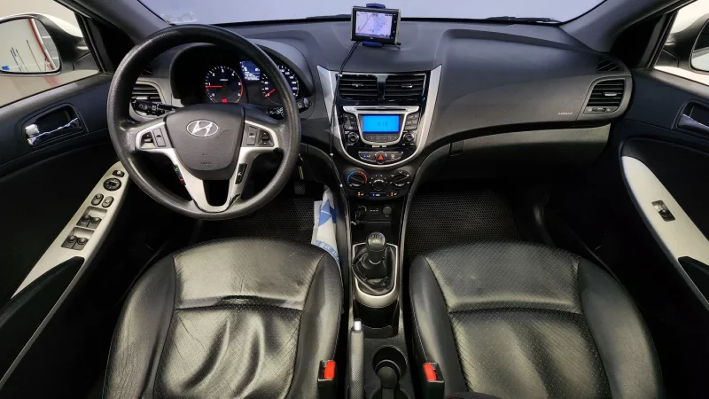Hyundai Accent