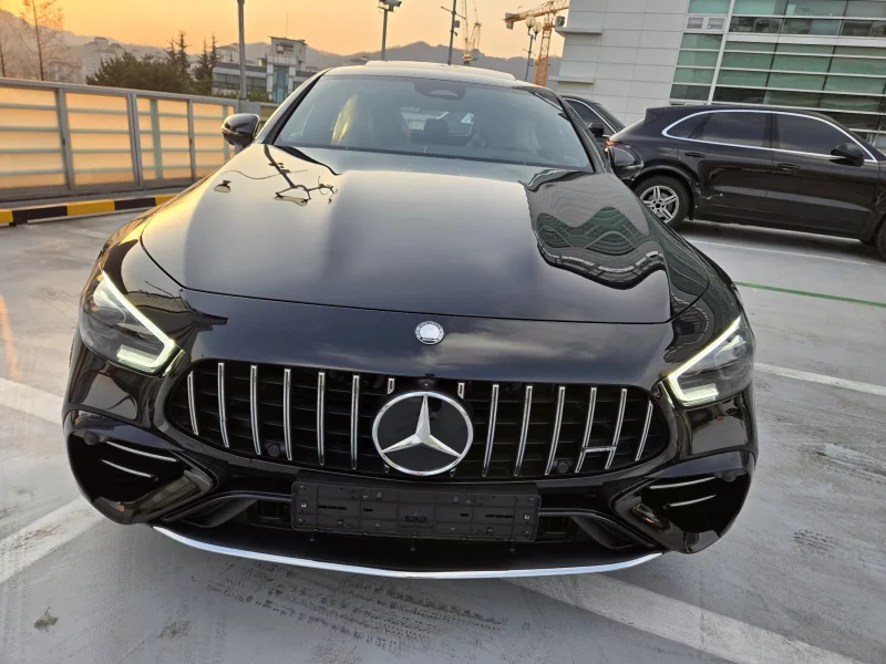 Mercedes-Benz AMG GT