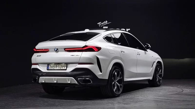 BMW X6
