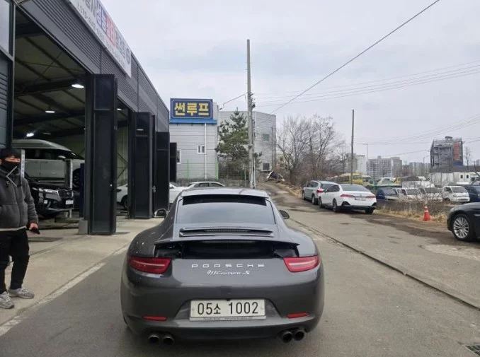Porsche 911