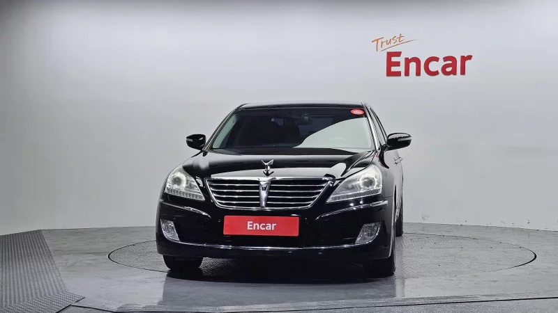 Hyundai Equus