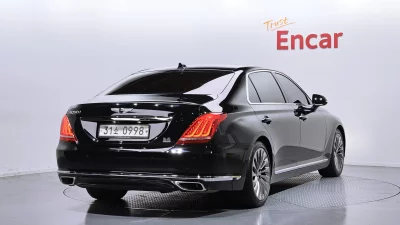 Genesis EQ900