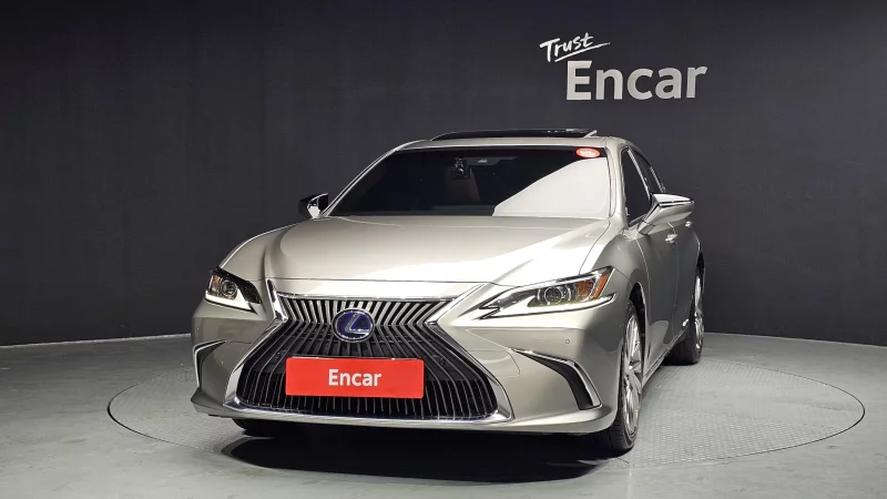 Lexus ES300h