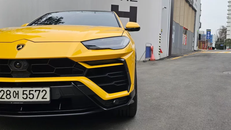 Lamborghini URUS