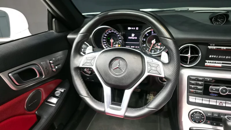 Mercedes-Benz SLK-Class