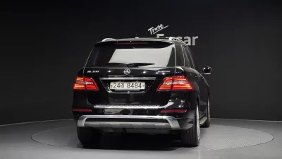 Mercedes-Benz M-class