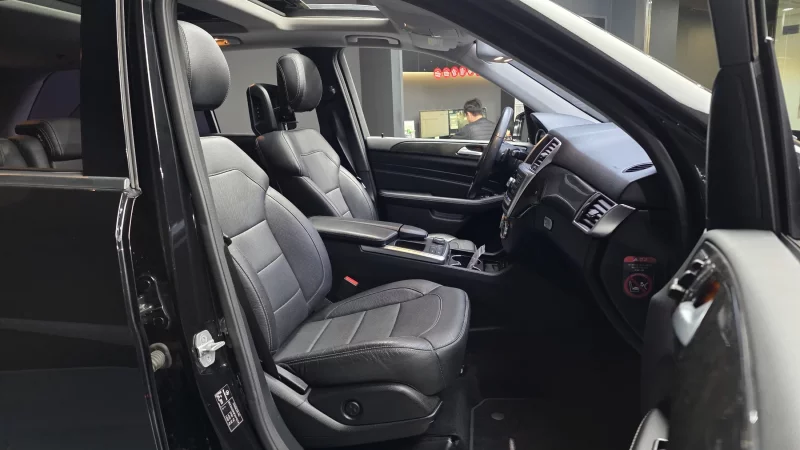 Mercedes-Benz M-class