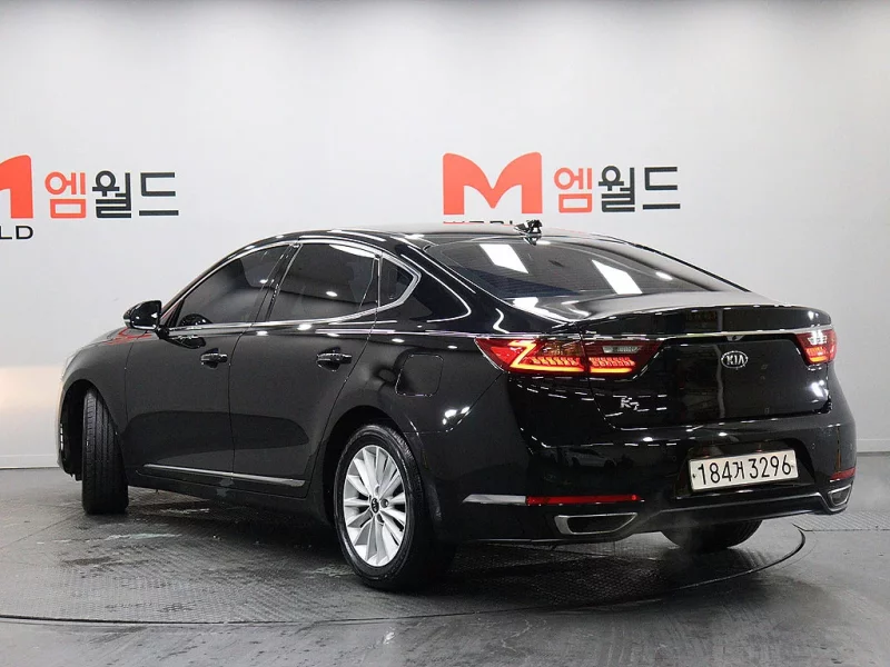 Kia K7