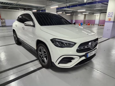 Mercedes-Benz GLA-Class