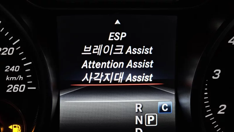 Mercedes-Benz GLA-Class