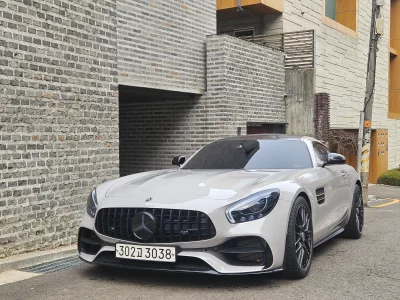 Mercedes-Benz AMG GT