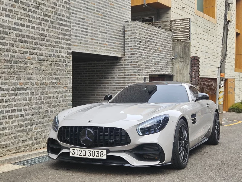 Mercedes-Benz AMG GT