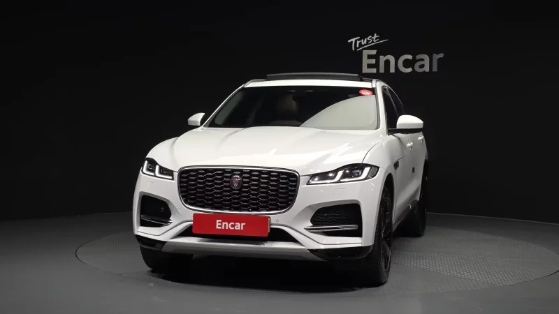 Jaguar F-PACE