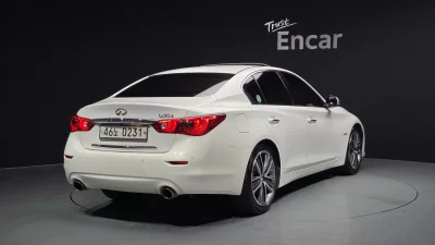 Infiniti Q50